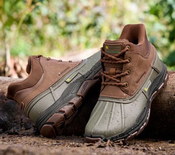 JOHN DEERE
